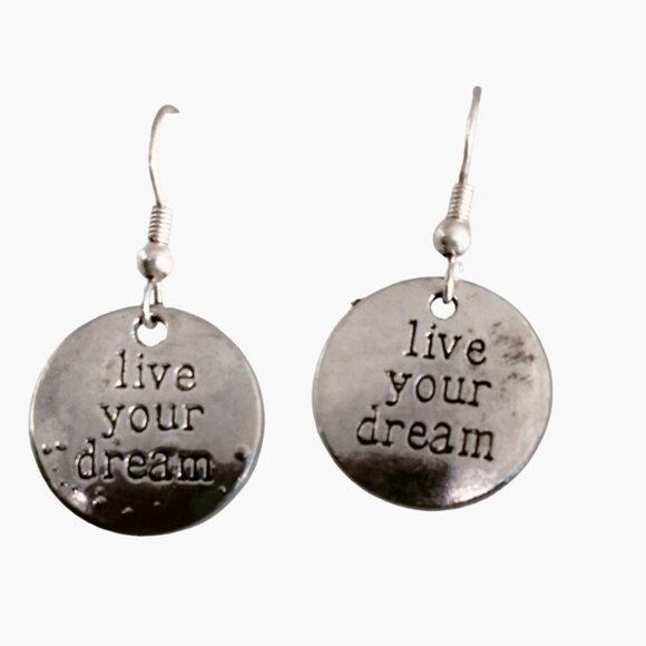 Live your Dream Earrings Inspiration Pendant Charm Motivation Graduation - Picture 1 of 3